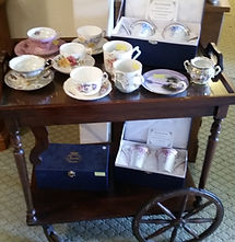 Estate sale display set up by Aces Estate Sales — photo 19 of 40
